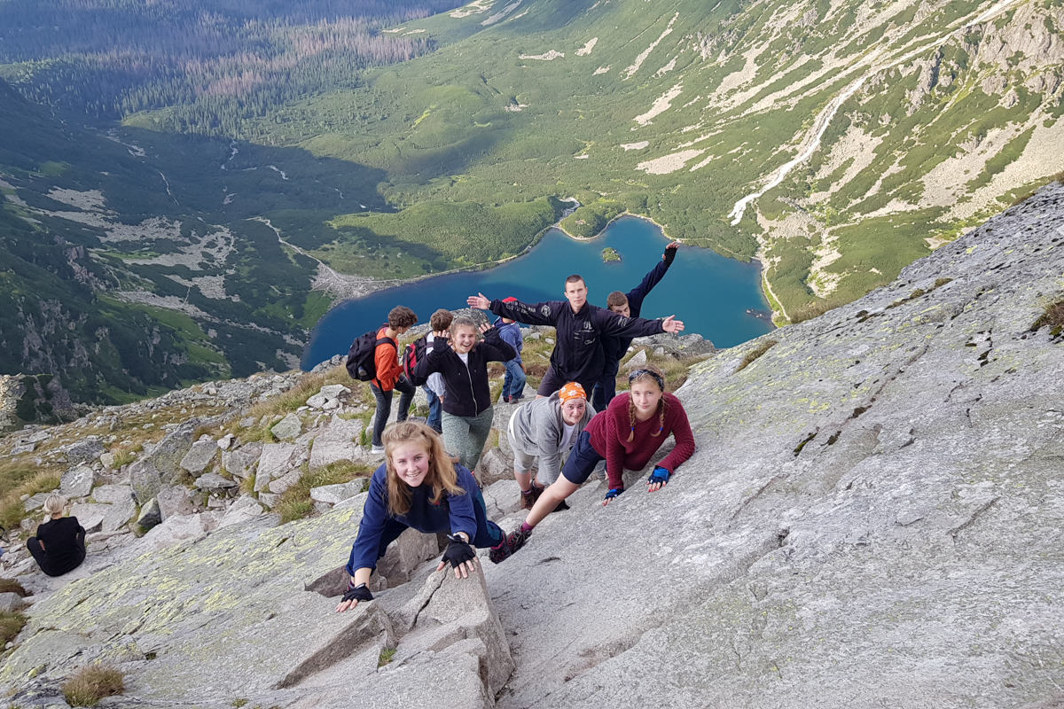 ДМХ у гарах